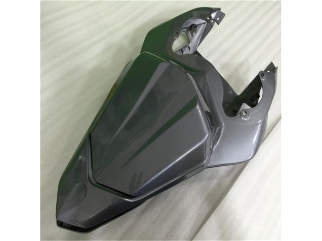 Cinzento Preto Plásticos R6 2006-2007