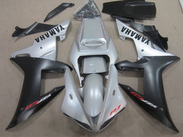 Prata Preto Plástico R1 2002-2003