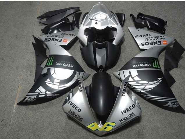 Preto Prata Monster IVECO 46 Carenagem CBR 600RR 2007-2008 Preto Prata Monster IVECO 46 Carenagem CBR 600RR 2007-2008